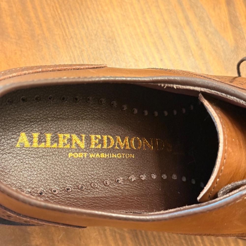 Allen Edmonds Featherweight Derbies - image 6